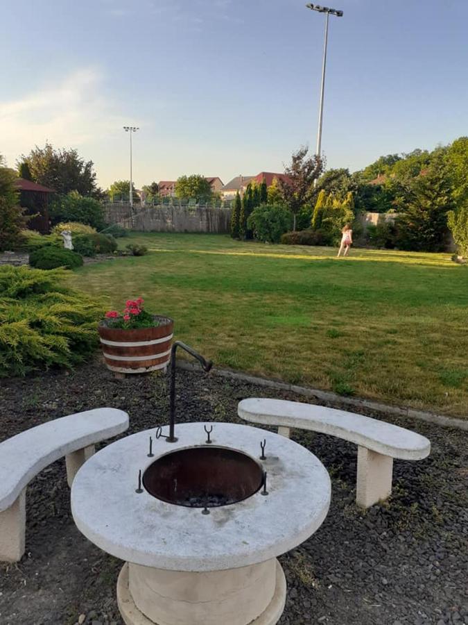 Apartament Ani Vendeghaz Egerszalók Zewnętrze zdjęcie